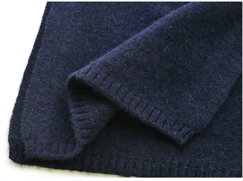 Thin Wollen Dark Navy Scarf