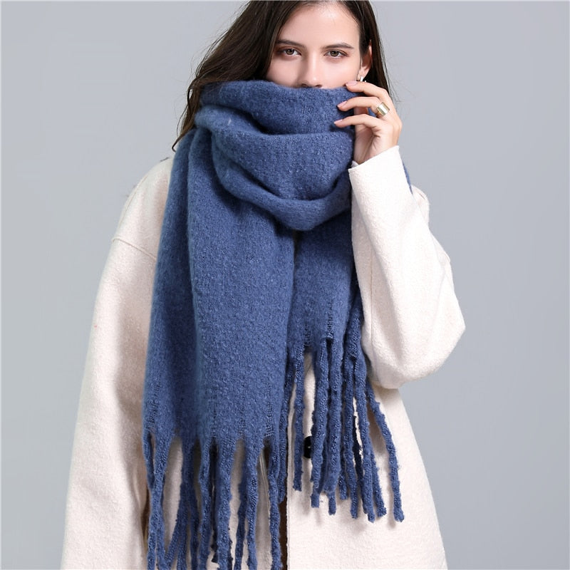 Chunky Solid Navy Scarf