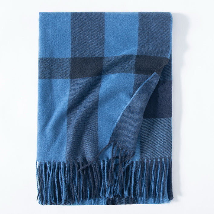 Soft Scarf With Tassel
